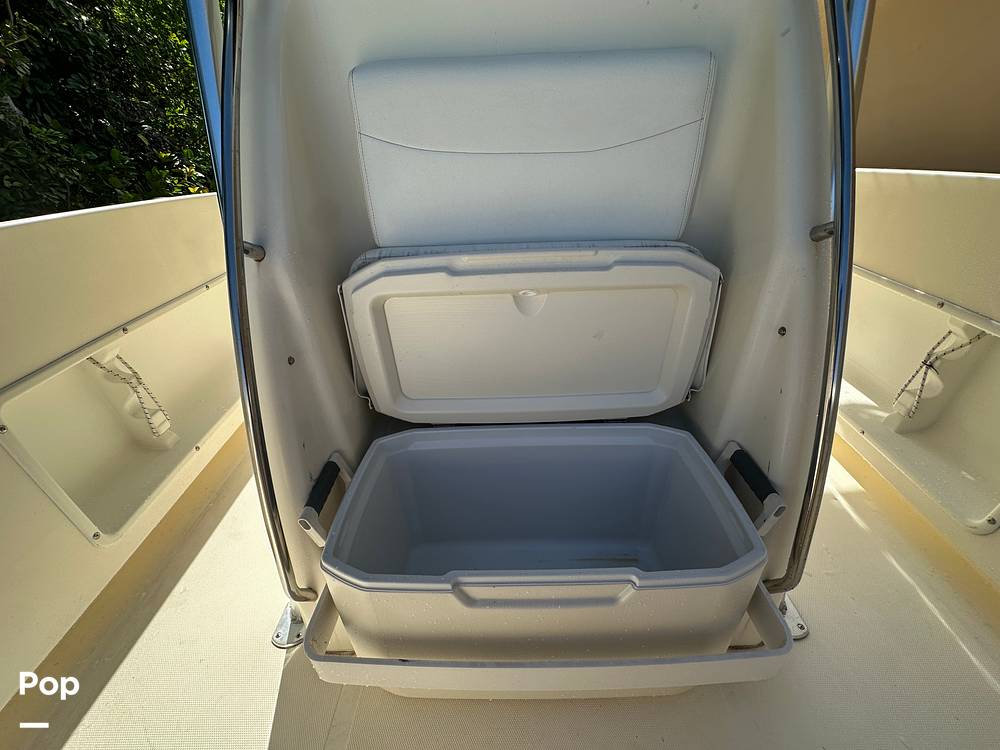 Slide: The Image of World Cat 246SF 1999 - 15835403