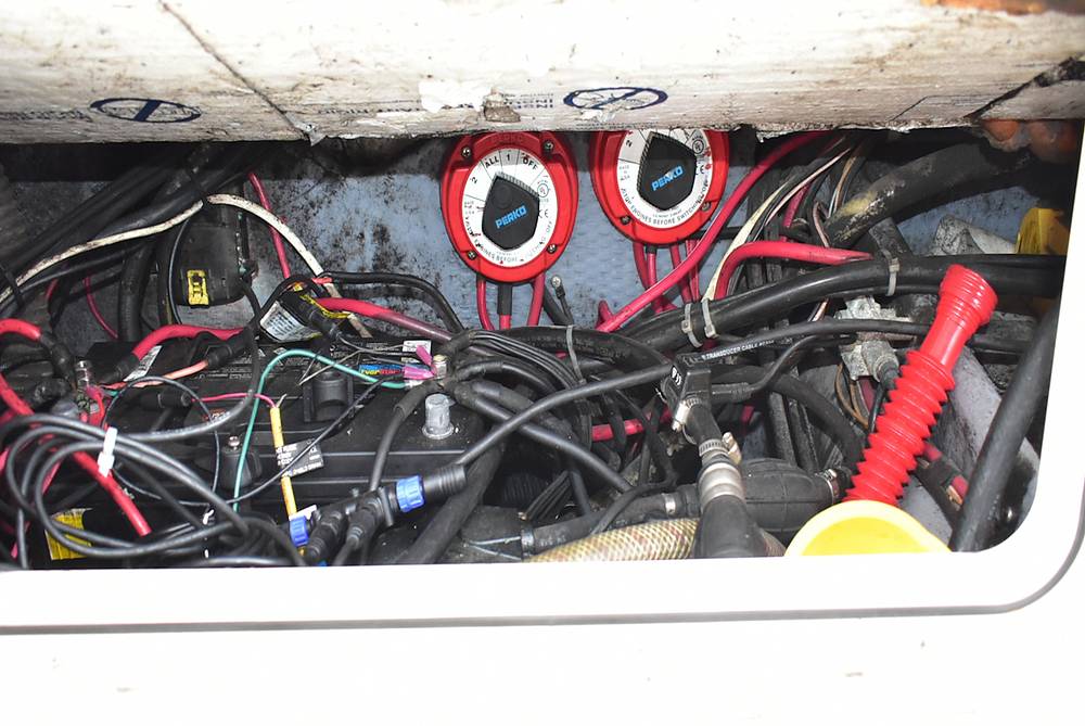 Slide: The Image of World Cat 266SC 1998 - 15855849