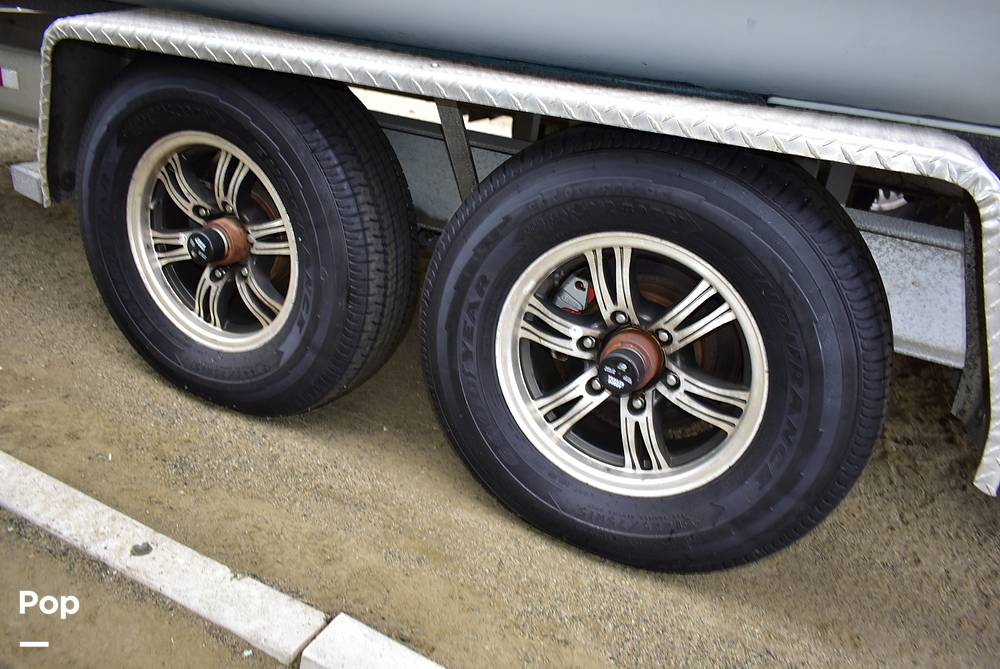 Slide: The Image of World Cat 266SC 1998 - 15855865