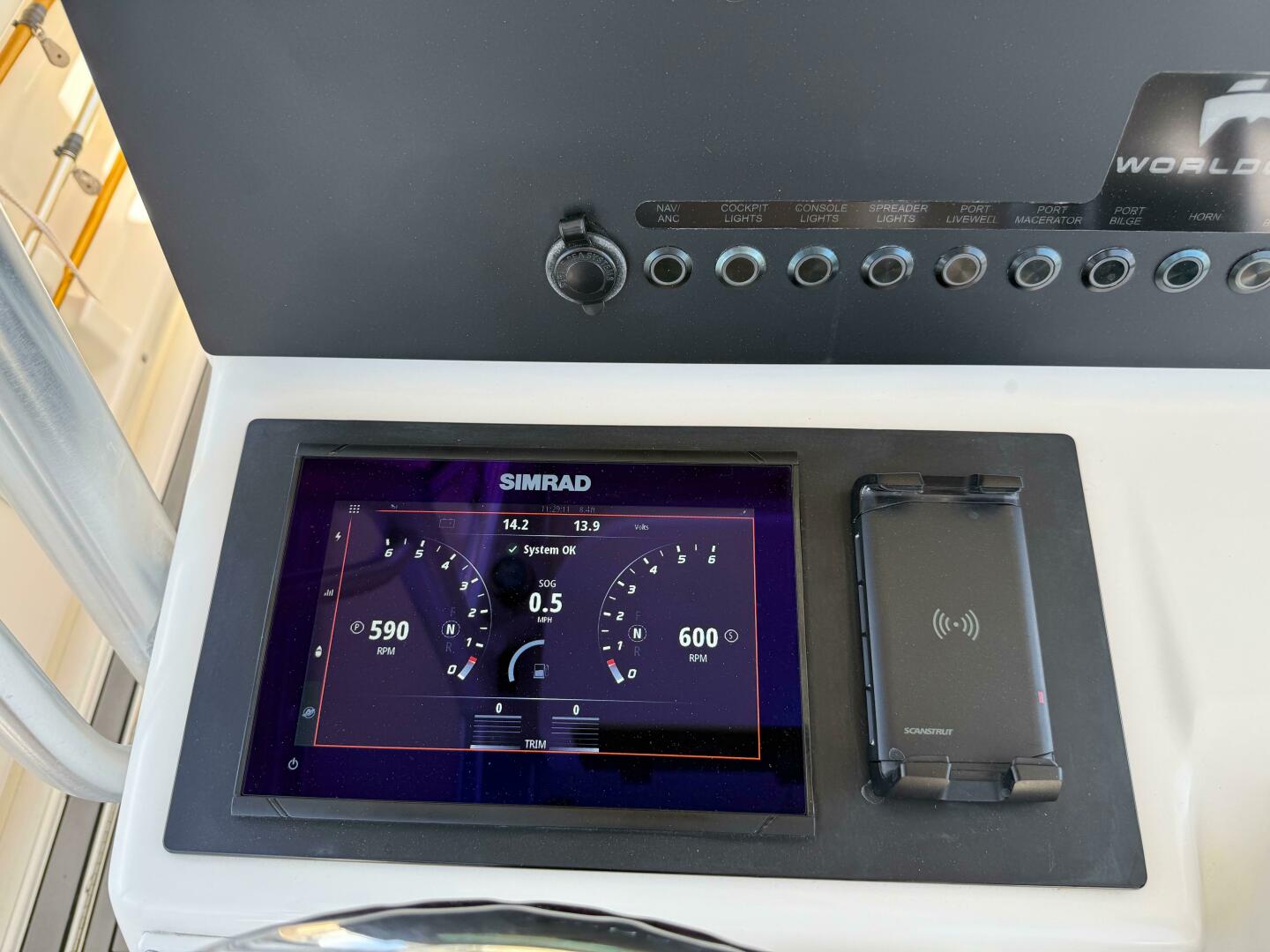 Slide: The Image of 2008 World Cat 270 Te Power 9792008 978176684 0 130520250656 31 - 5305602