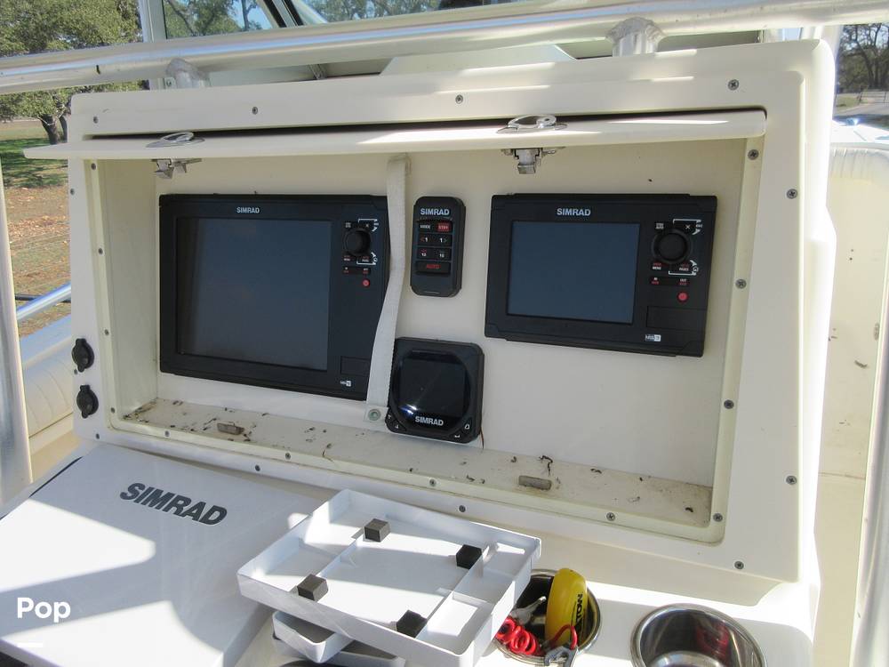 Slide: The Image of GPS/ Fishfinder/ Plotter - 15142875