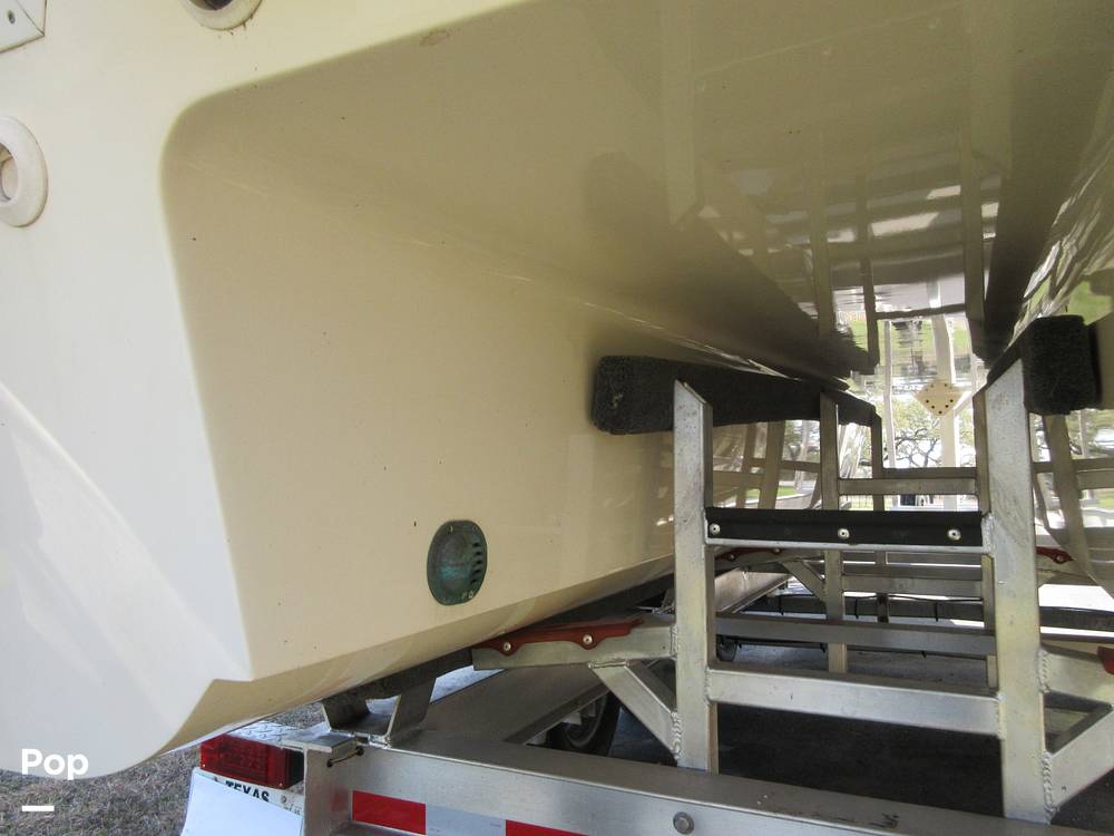 Slide: The Image of World Cat 270 TE 2012 - 15142610