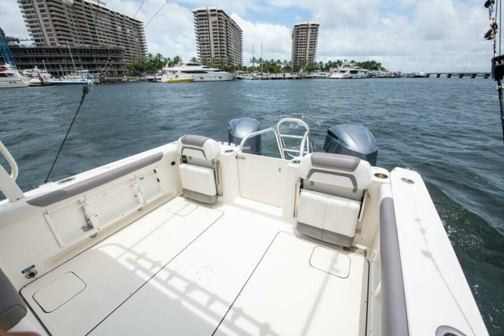 Slide: The Image of World Cat 29 The Cat's Meow- Cockpit 2019 World Cat The Cat's Meow 296 - 5333714