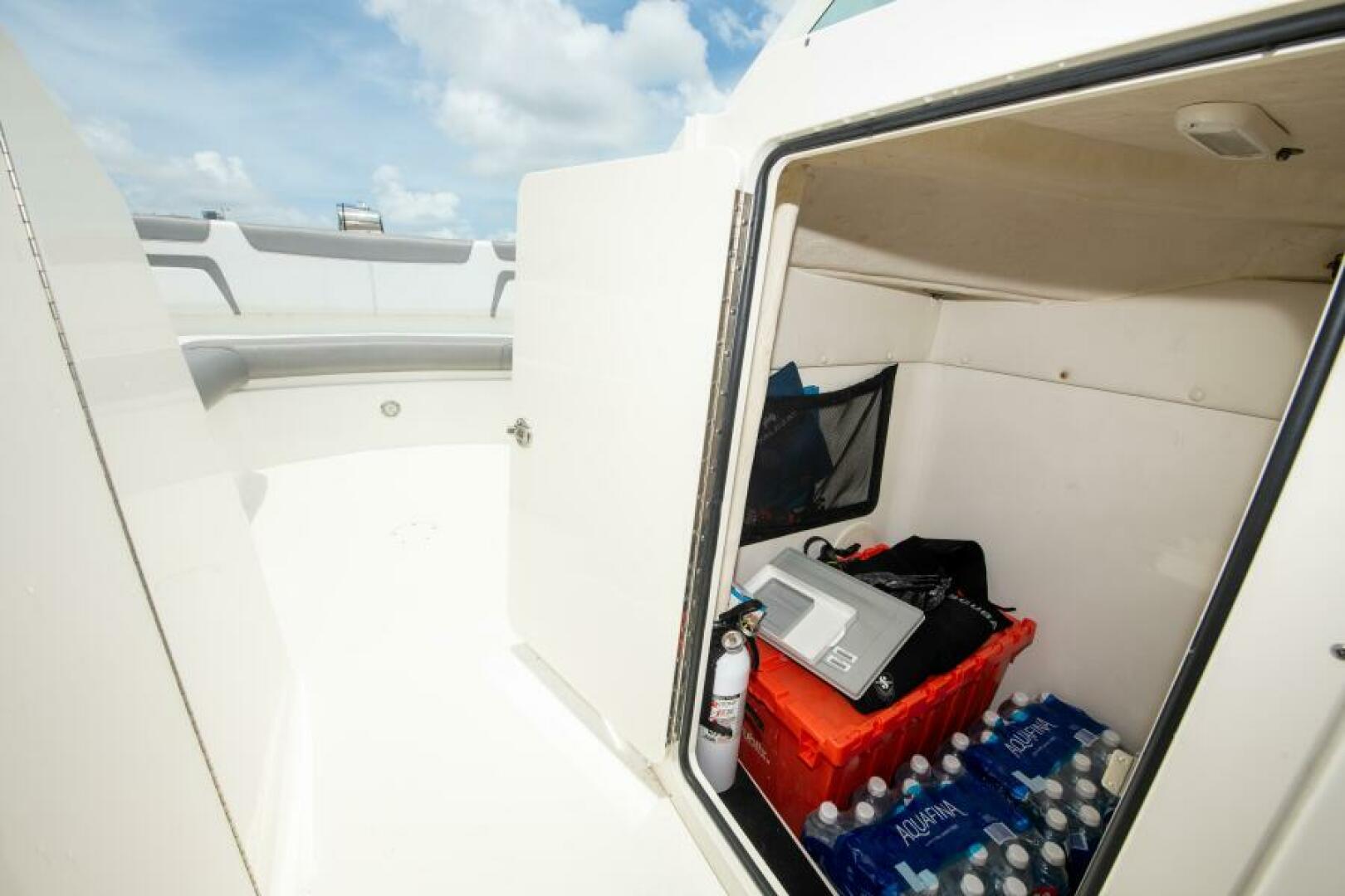 Slide: The Image of World Cat 29 The Cat's Meow- Storage 2019 World Cat The Cat's Meow 296 - 5333721