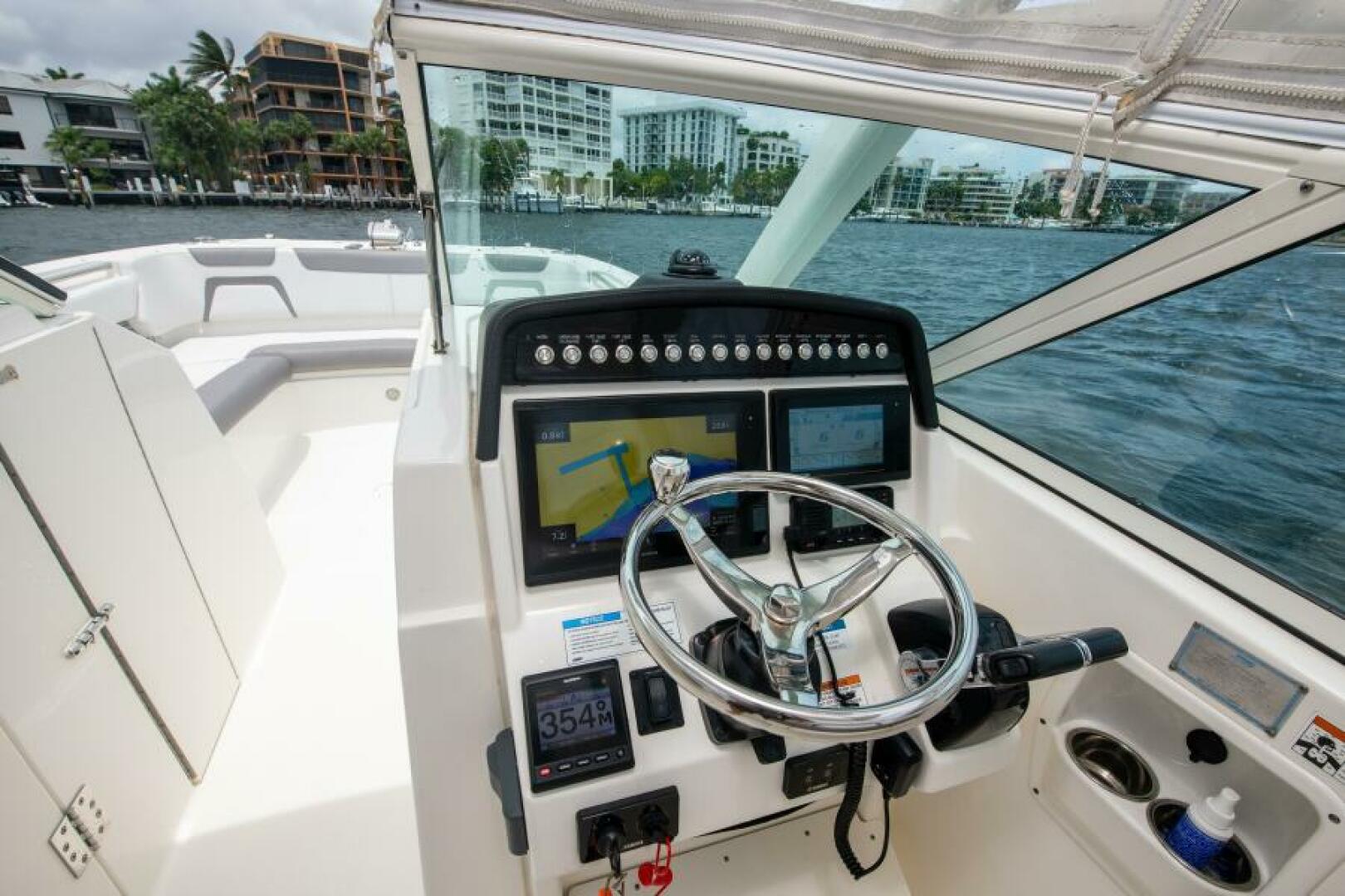 Slide: The Image of World Cat 29 The Cat's Meow- Helm 2019 World Cat The Cat's Meow 296 - 5333723