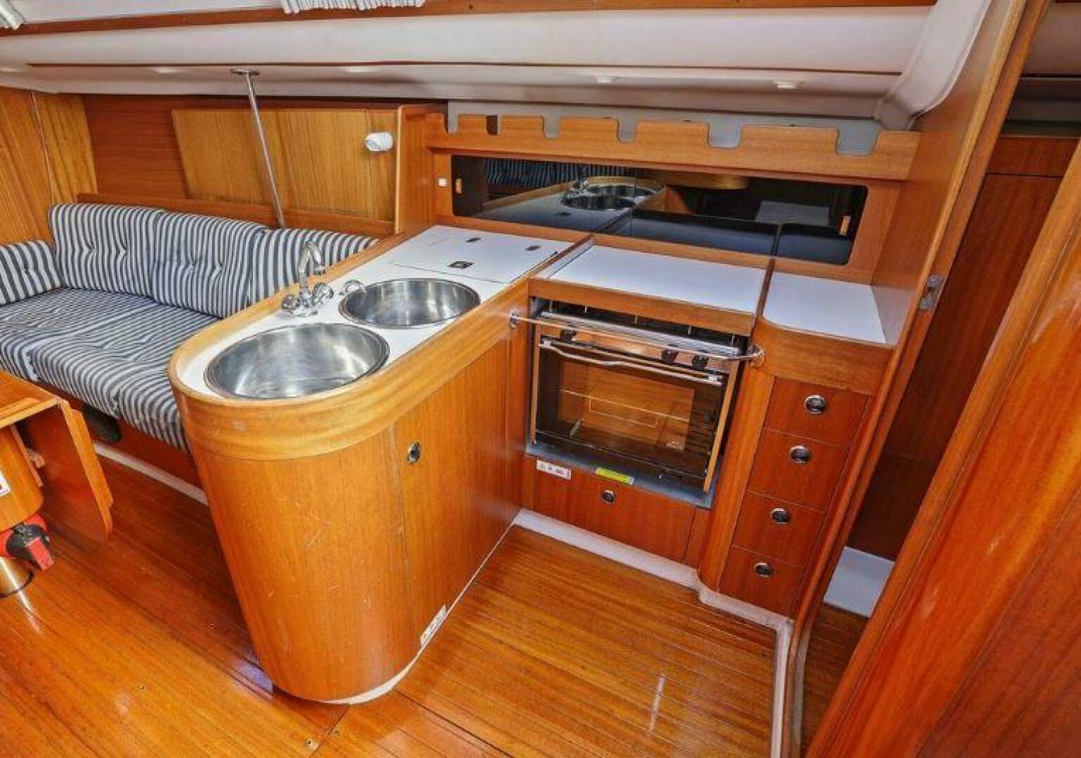 Slide: The Image of X-Yachts X 362 Sport 2000 - 5289544