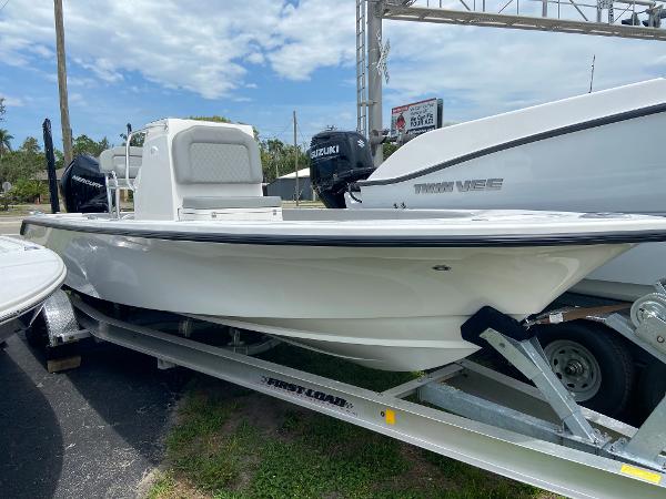 Slide: The Image of 2023 Xplor x24 Andros boat on trailer, side view. - 0