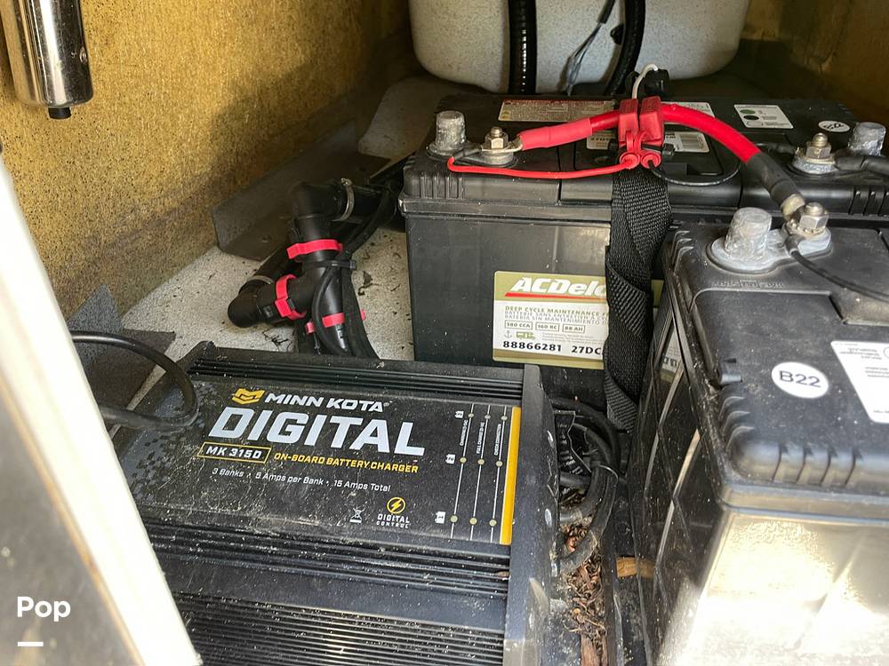 Slide: The Image of Battery Charger - 13929794