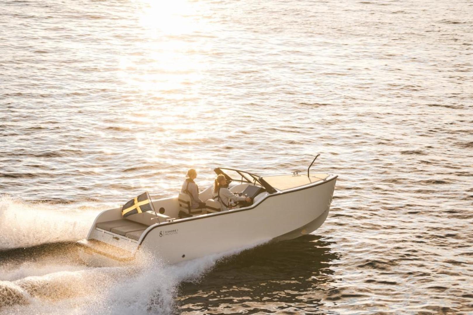 Slide: The Image of X Shore X Shore 1 2023 - 3521715