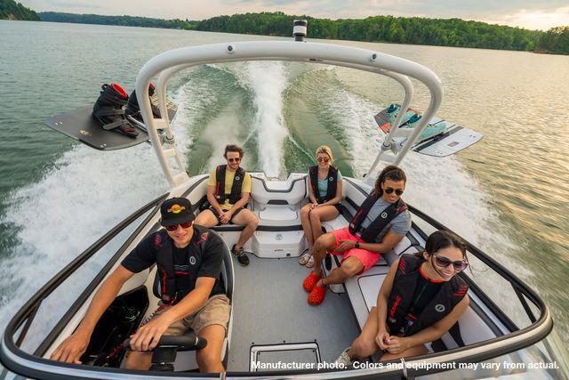 Slide: The Image of Yamaha 195AR 2024 - 2