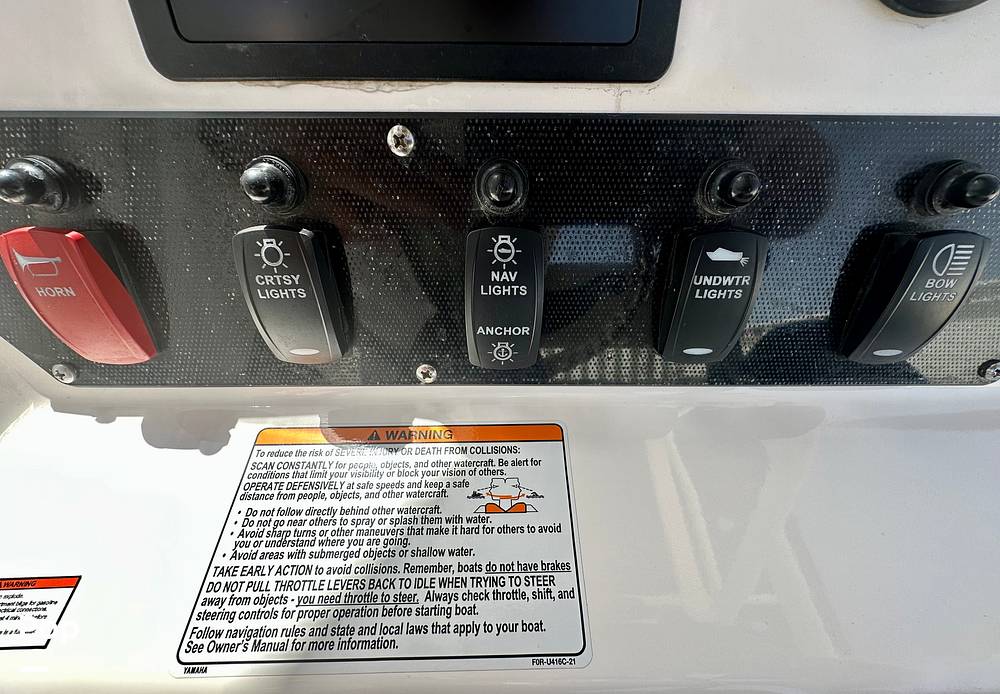 Slide: The Image of Yamaha 195 FSH 2022 - 15386382