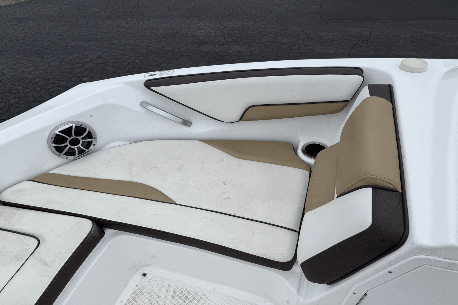 Slide: The Image of Yamaha 195S 2021 - 4