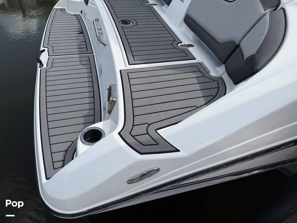 Slide: The Image of Yamaha 212 Limited 2017 - 15405164