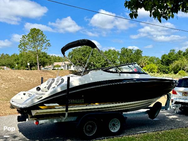 Slide: The Image of Yamaha 212 Limited 2020 - 15384964