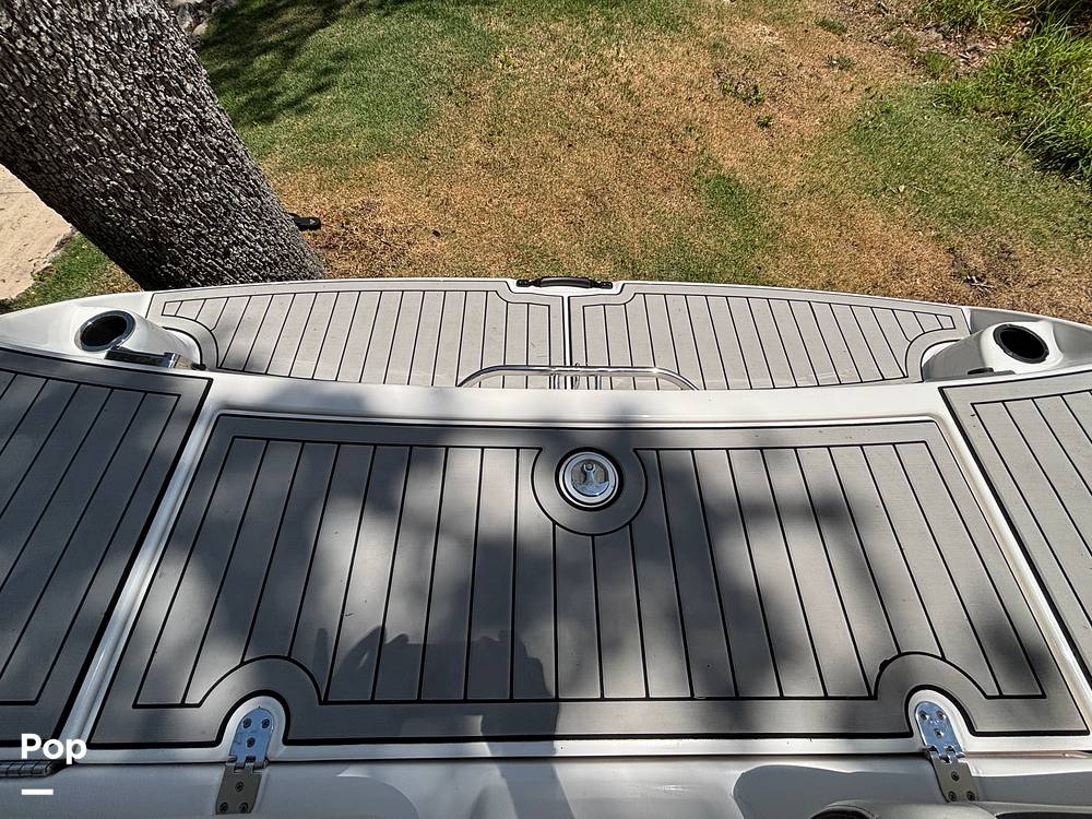 Slide: The Image of Yamaha 212 Limited 2020 - 15428839