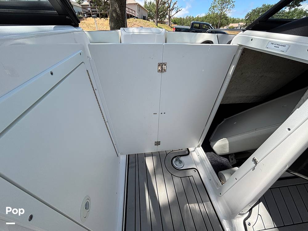 Slide: The Image of Yamaha 212 Limited 2020 - 15428877