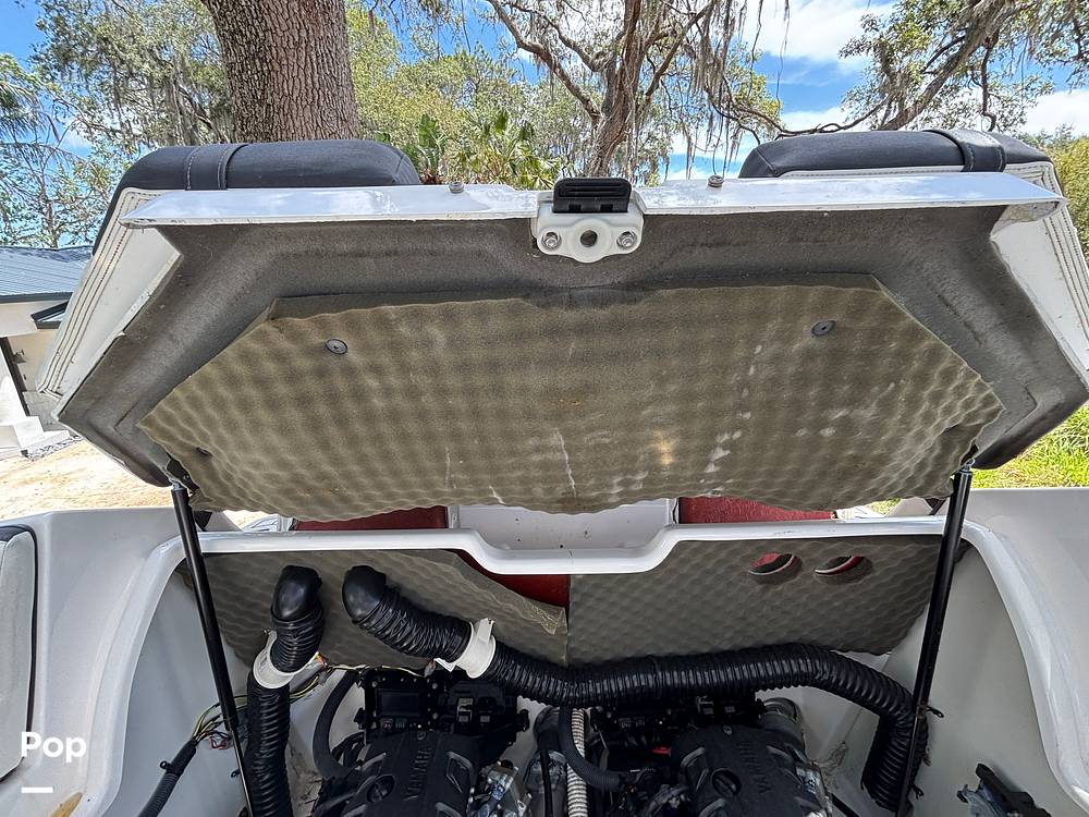 Slide: The Image of Yamaha 212 Limited 2020 - 15428898