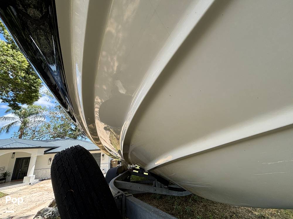 Slide: The Image of Yamaha 212 Limited 2020 - 15429001