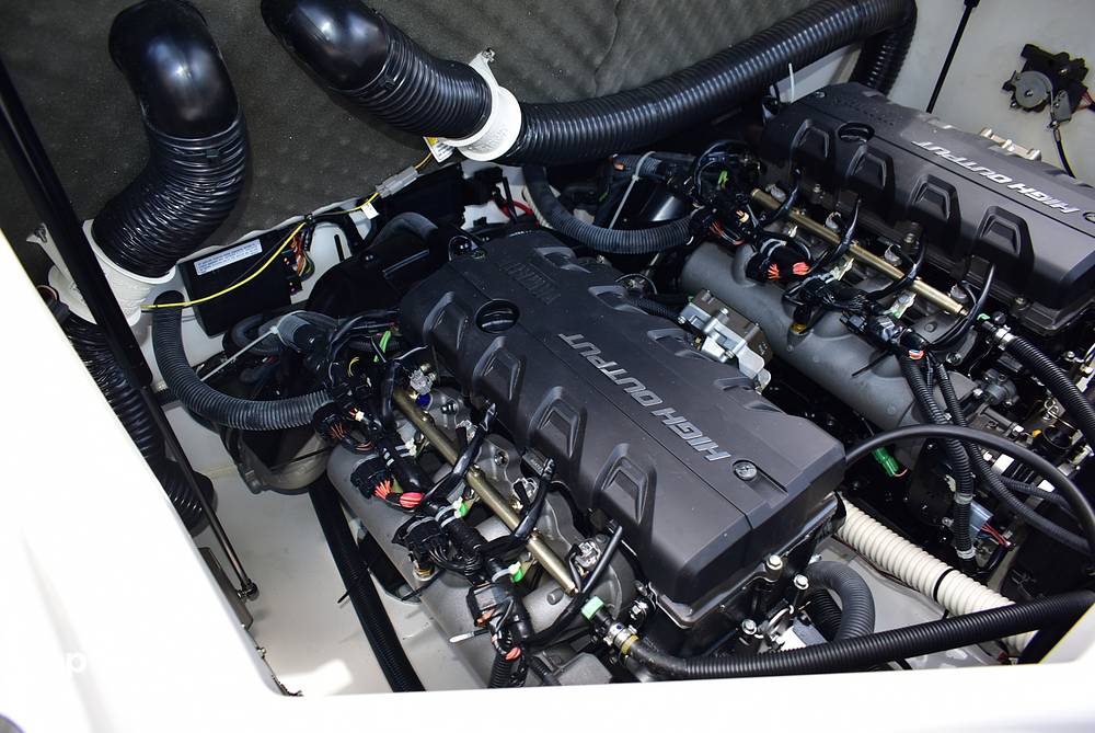 Slide: The Image of Yamaha 212 Limited S 2017 - 14447859