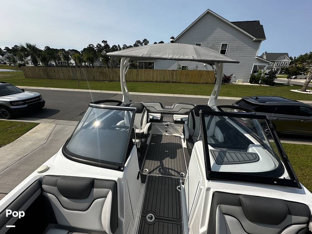 Slide: The Image of Yamaha 212 Limited S 2019 - 15550099