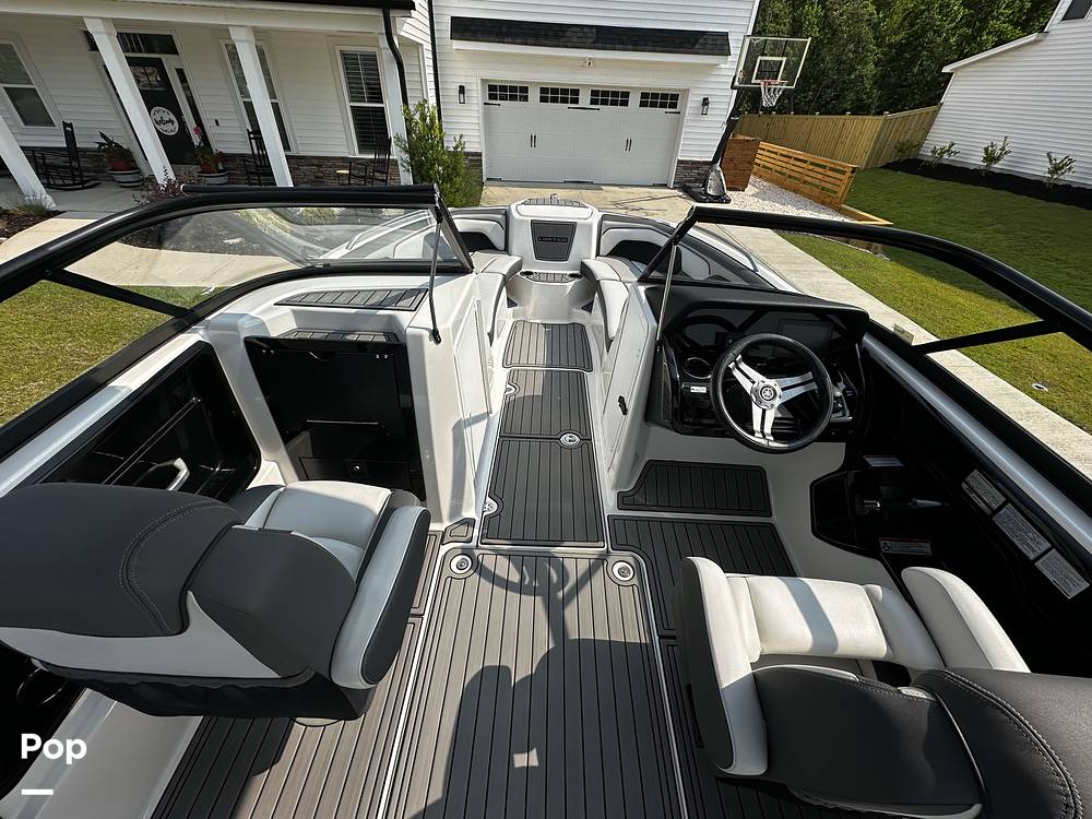 Slide: The Image of Yamaha 212 Limited S 2019 - 15550100