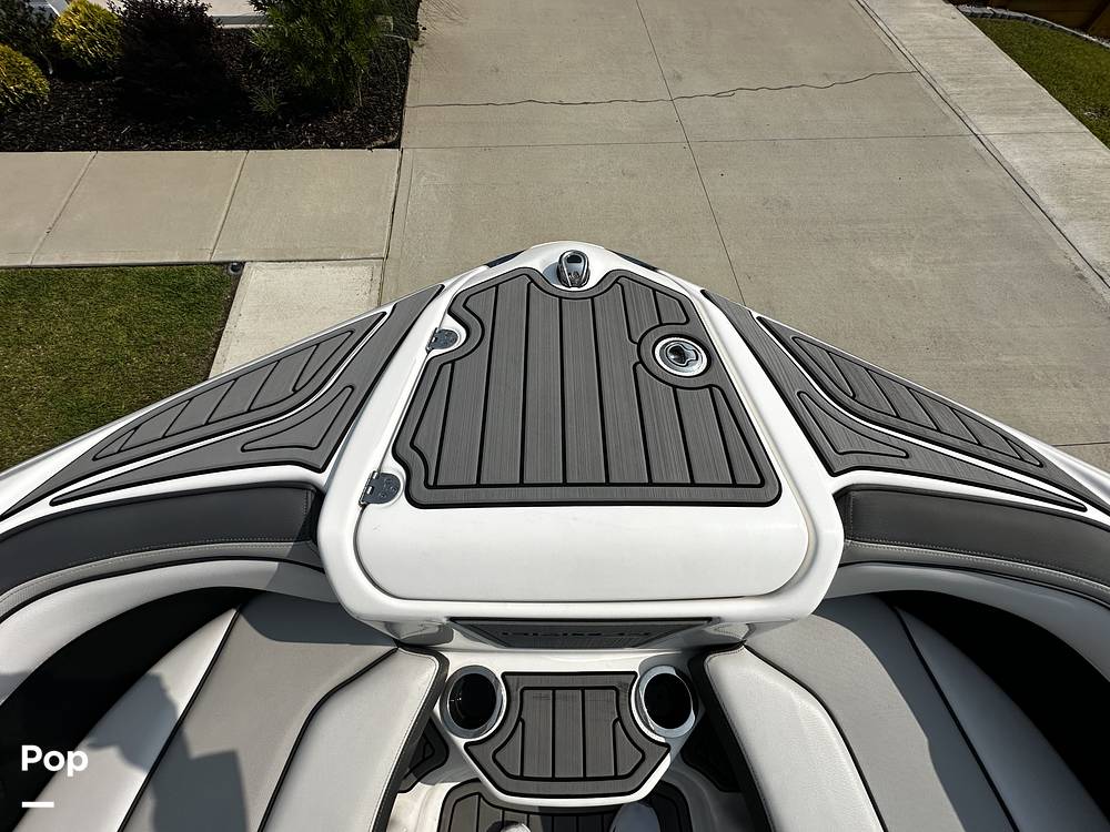 Slide: The Image of Yamaha 212 Limited S 2019 - 15550101