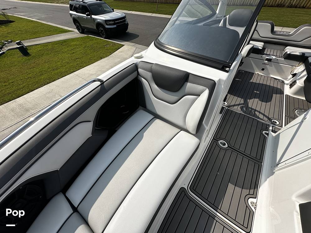 Slide: The Image of Yamaha 212 Limited S 2019 - 15550110