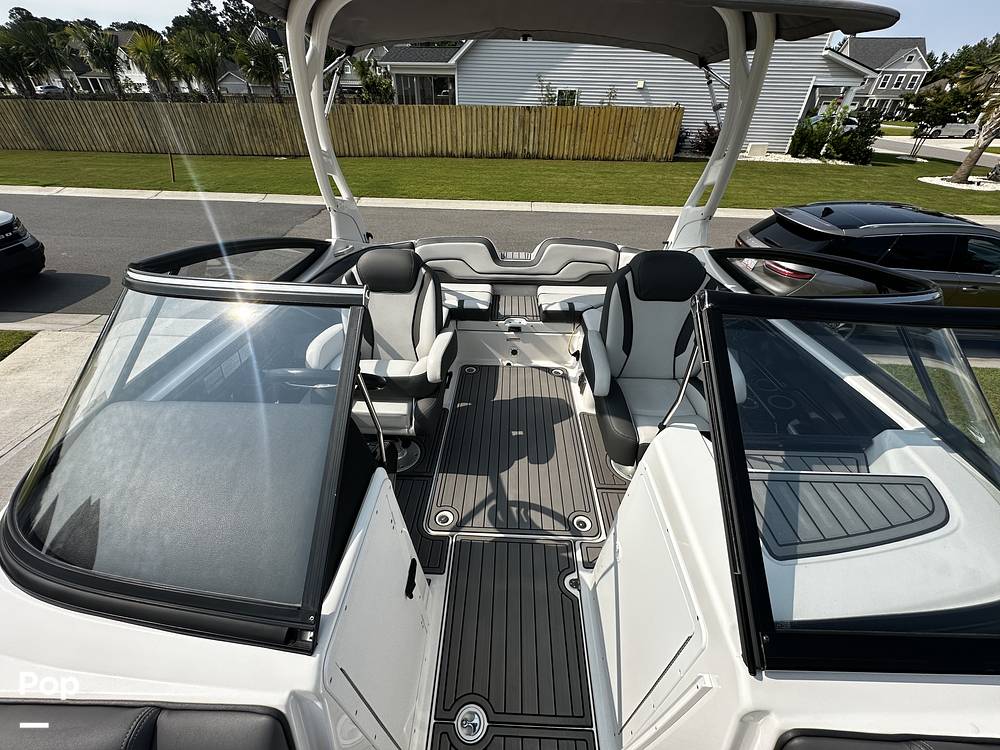 Slide: The Image of Yamaha 212 Limited S 2019 - 15550129