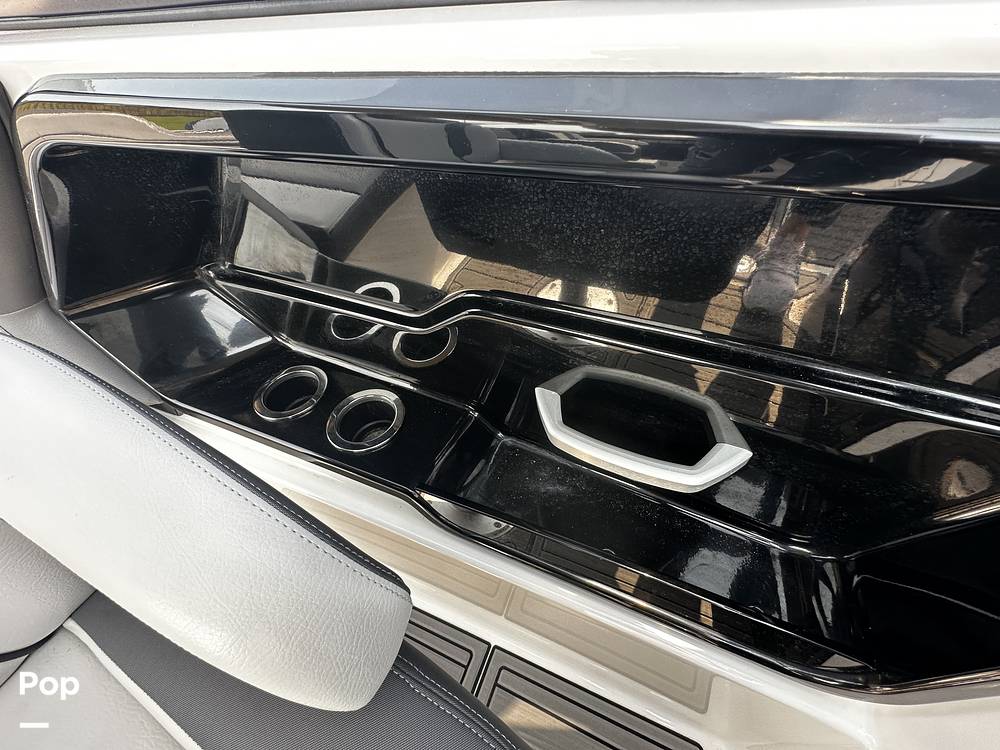 Slide: The Image of Yamaha 212 Limited S 2019 - 15550137