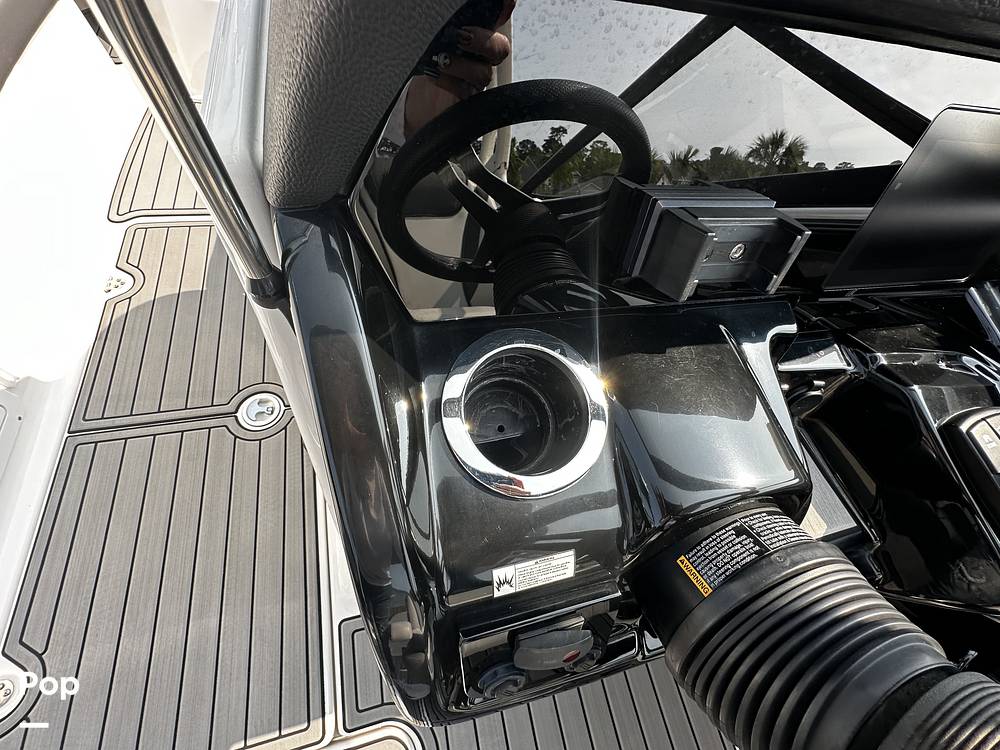 Slide: The Image of Yamaha 212 Limited S 2019 - 15550143