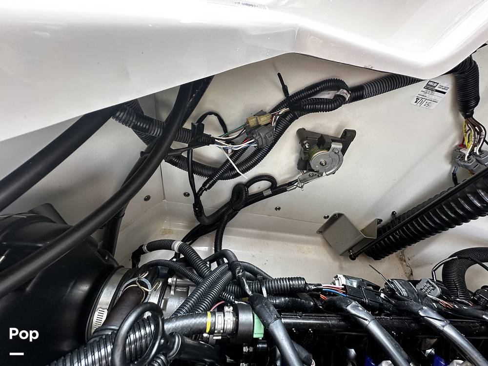 Slide: The Image of Yamaha 212 Limited S 2019 - 15550186