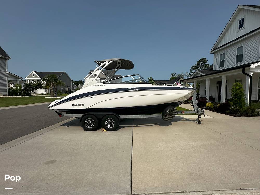 Slide: The Image of Yamaha 212 Limited S 2019 - 15550224