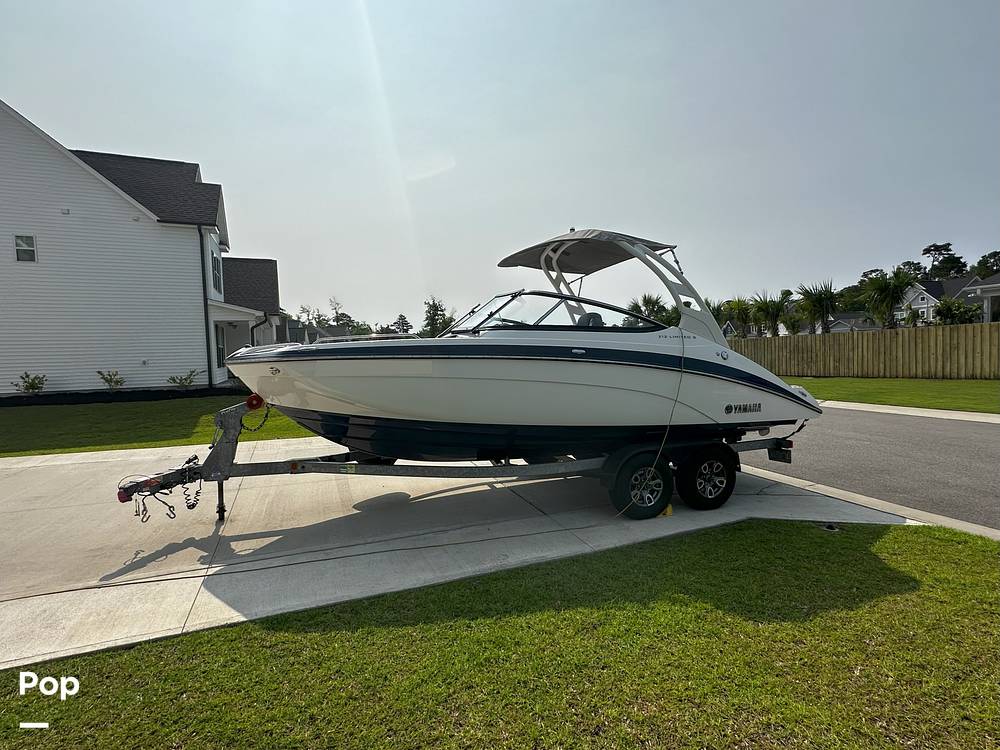 Slide: The Image of Yamaha 212 Limited S 2019 - 15550230