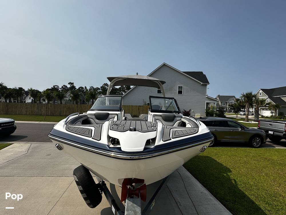 Slide: The Image of Yamaha 212 Limited S 2019 - 15550257