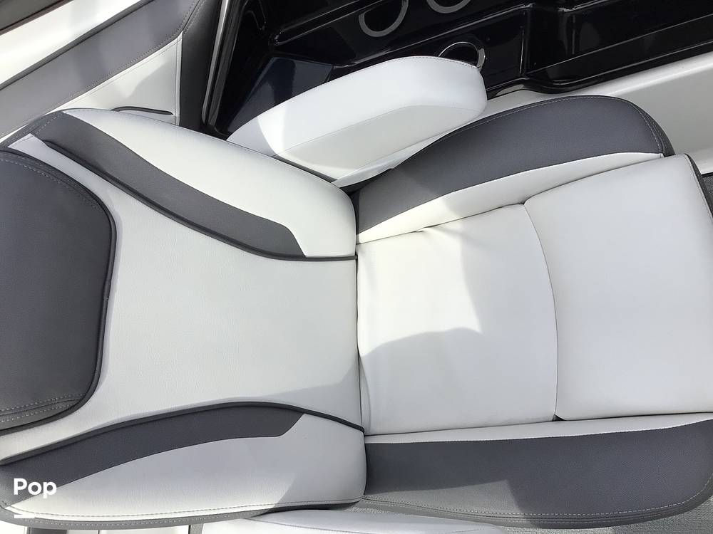 Slide: The Image of Yamaha 212 Limited S 2019 - 28