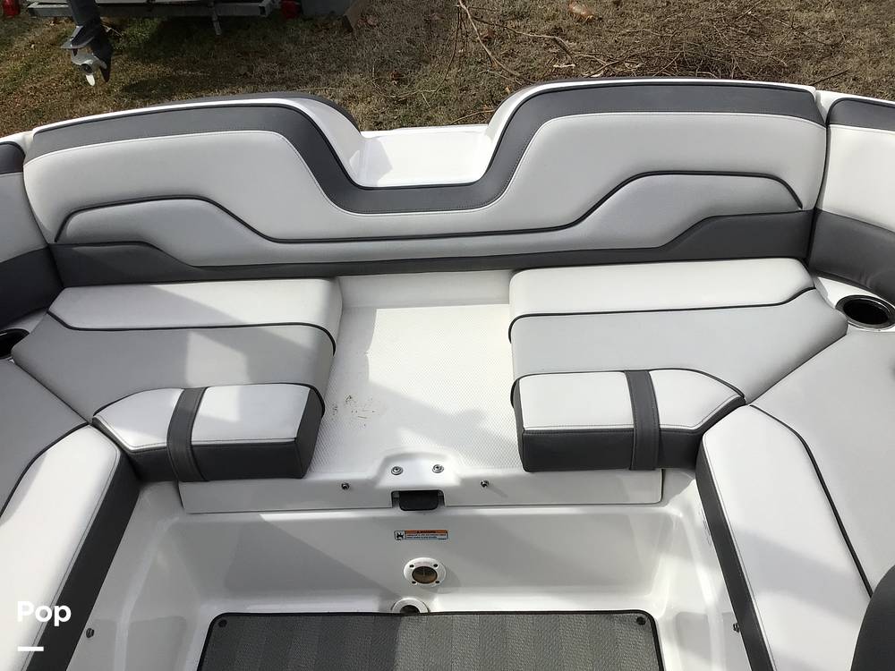 Slide: The Image of Yamaha 212 Limited S 2019 - 30