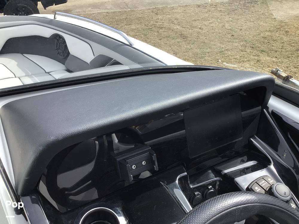 Slide: The Image of Yamaha 212 Limited S 2019 - 66