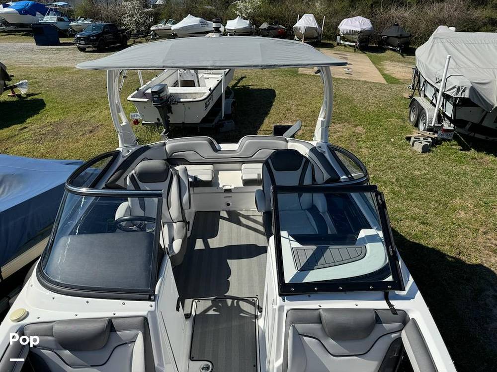 Slide: The Image of Yamaha 212 Limited S 2019 - 8