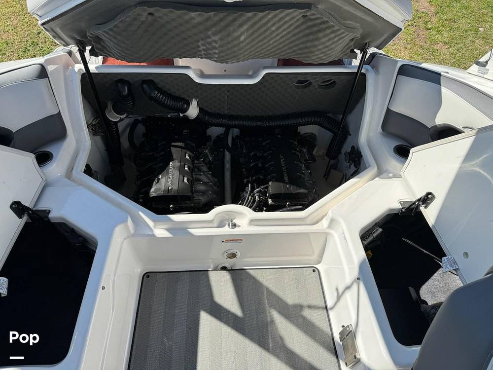 Slide: The Image of Yamaha 212 Limited S 2019 - 81