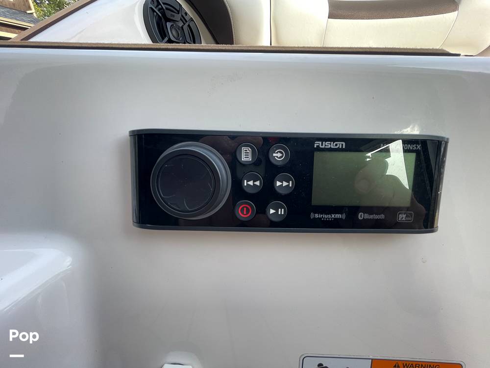 Slide: The Image of Yamaha 212S 2021 - 112