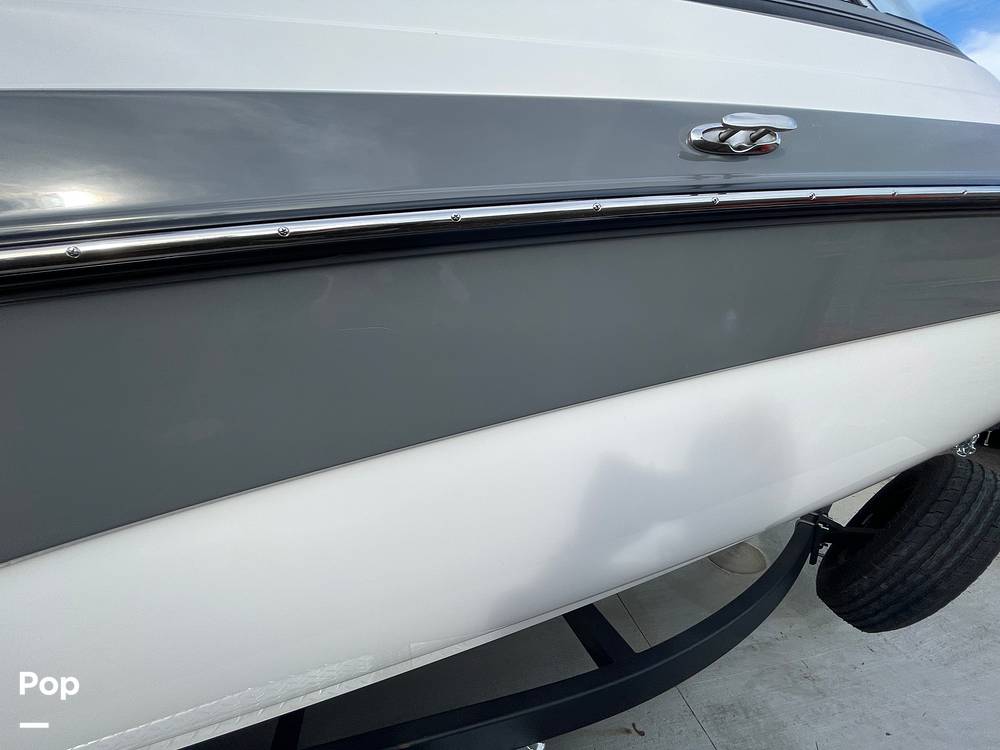 Slide: The Image of Yamaha 212S 2021 - 125