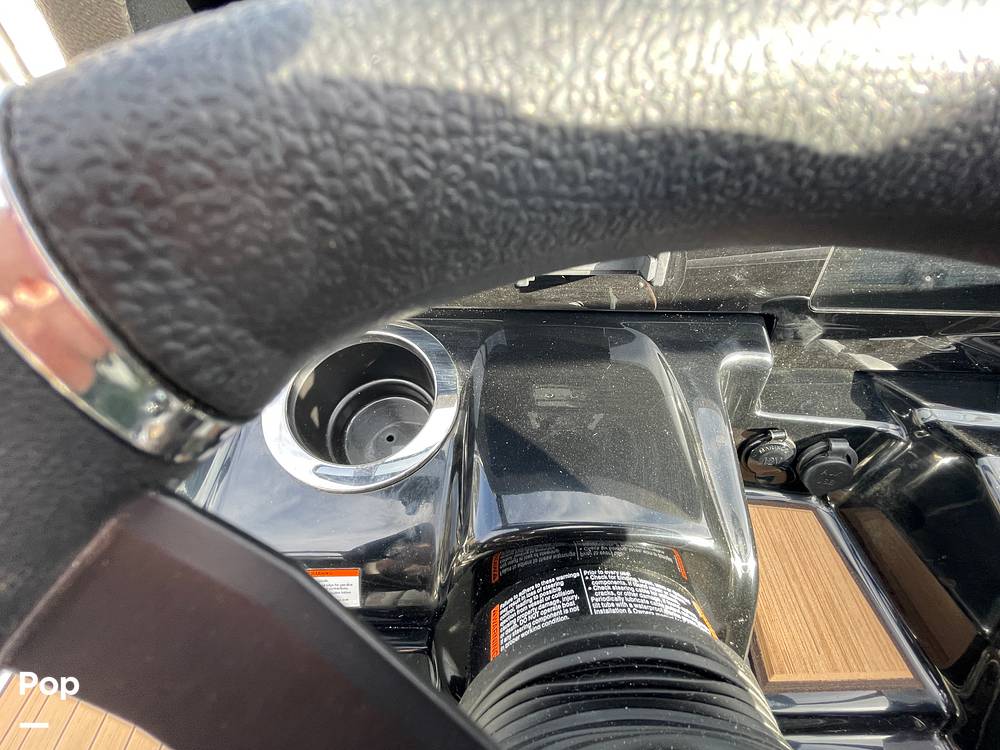 Slide: The Image of Yamaha 212S 2021 - 82
