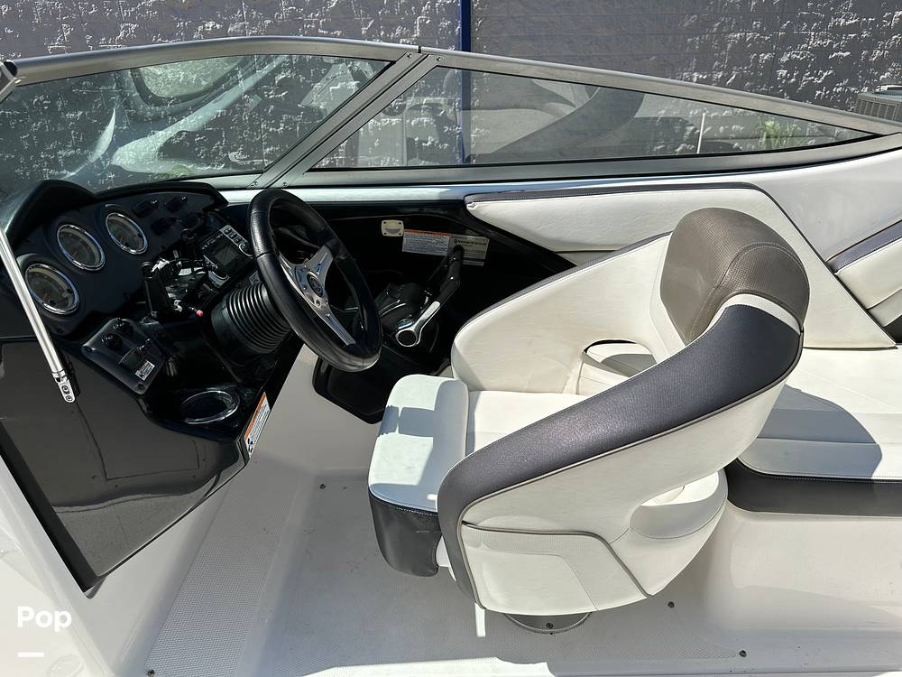 Slide: The Image of Yamaha 212SS 2016 - 14271276
