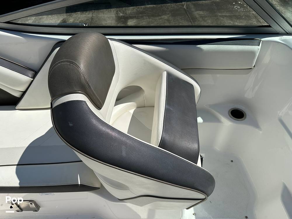 Slide: The Image of Yamaha 212SS 2016 - 14271275