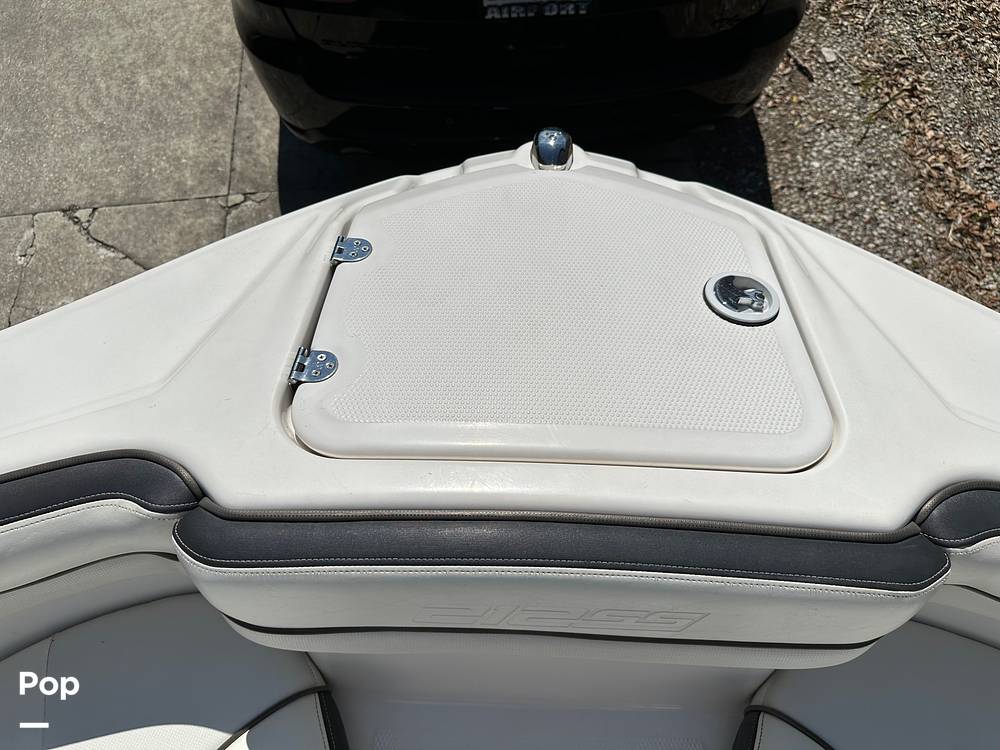 Slide: The Image of Yamaha 212SS 2016 - 14271295