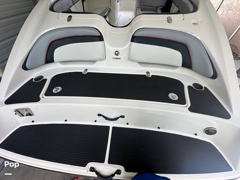 Slide: The Image of Yamaha 212X 2013 - 26