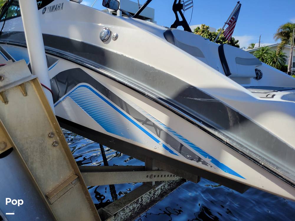 Slide: The Image of Yamaha 212X 2015 - 13128511