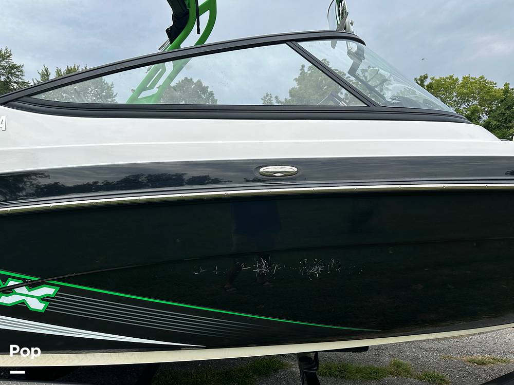 Slide: The Image of Yamaha 212X 2018 - 110