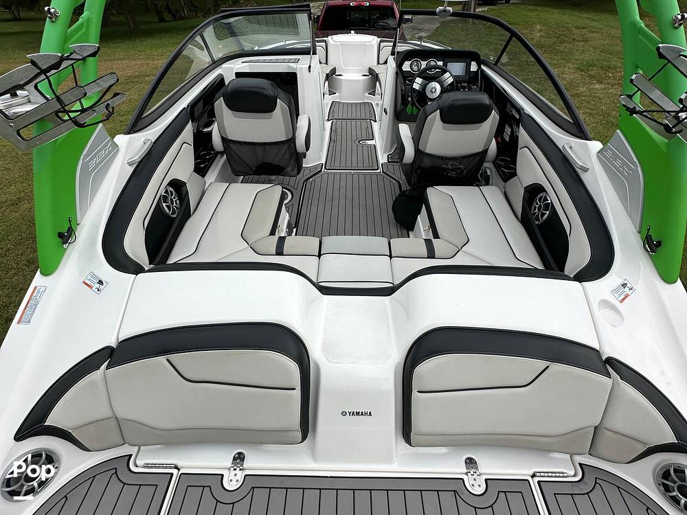 Slide: The Image of Yamaha 212X 2018 - 13