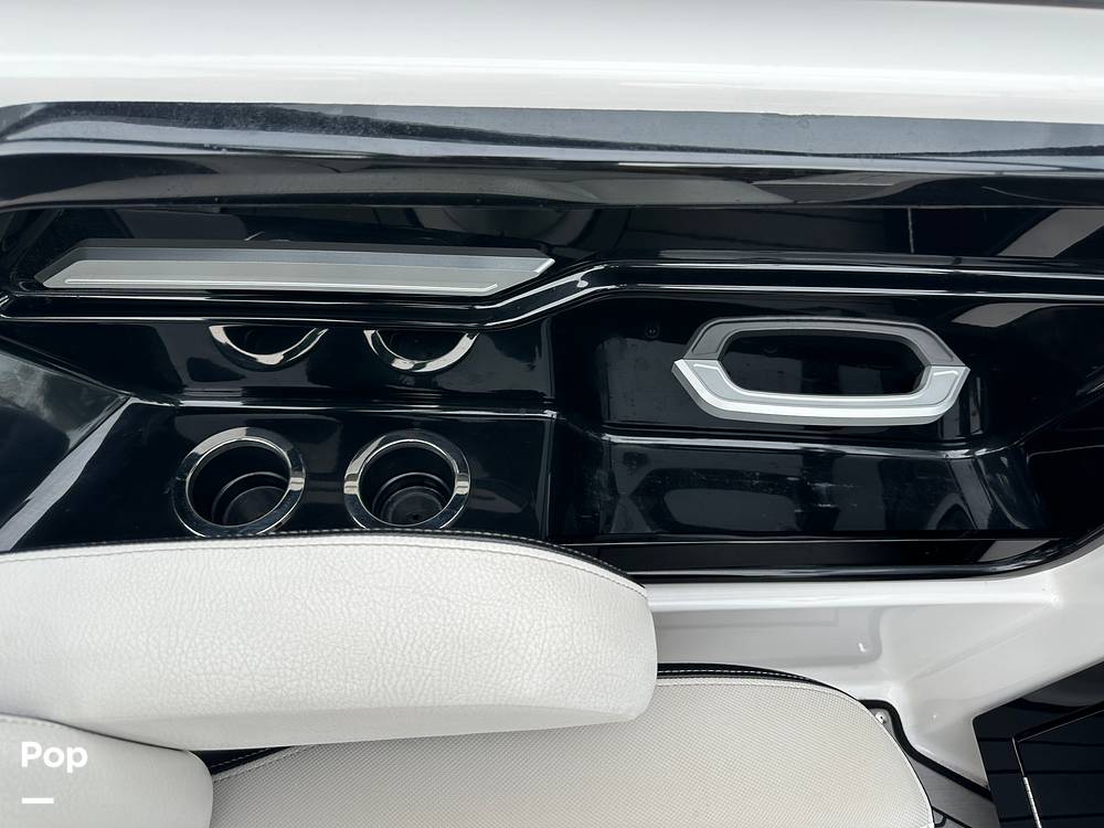 Slide: The Image of Yamaha 212X 2018 - 26